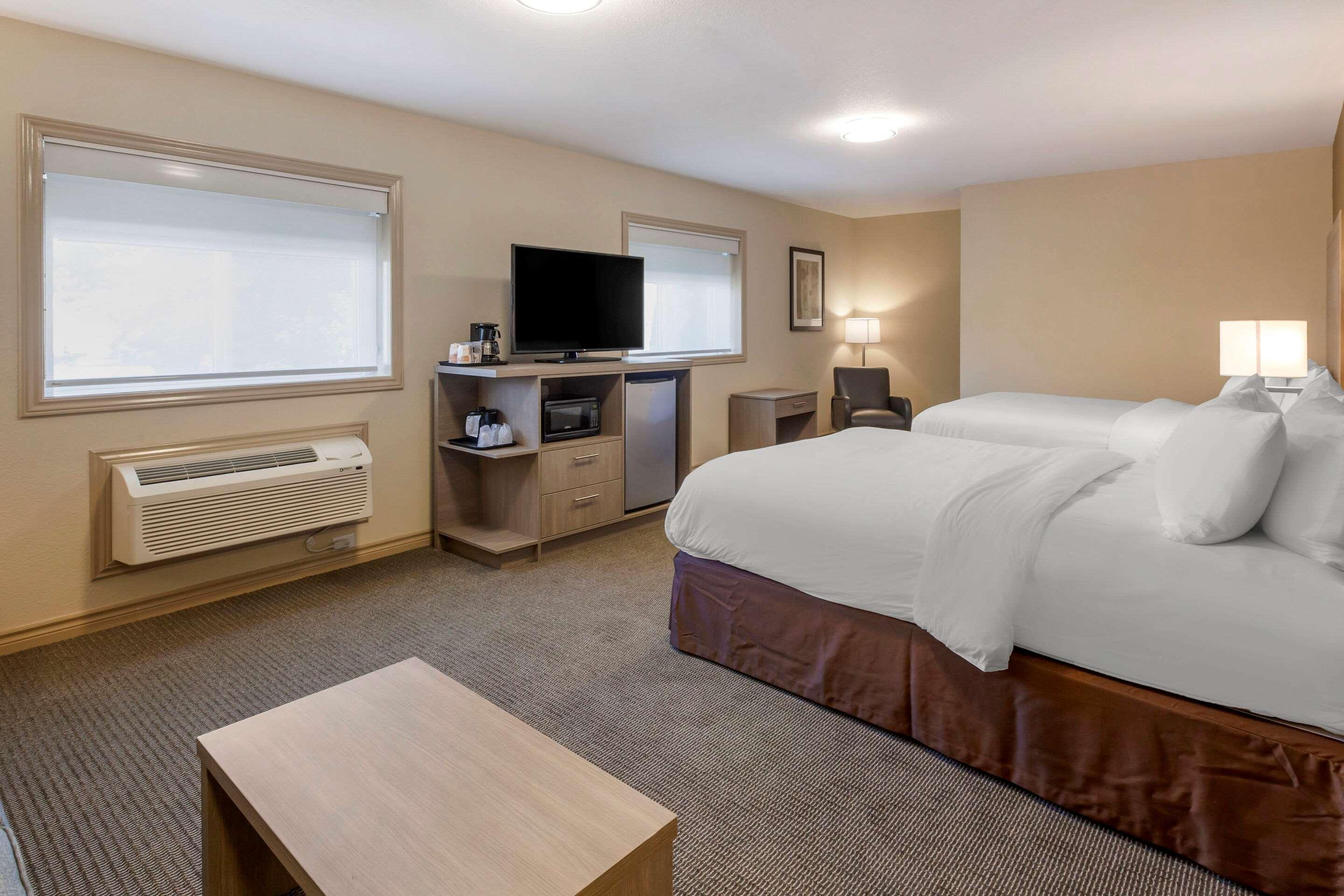Comfort Inn & Suites Thousand Islands Harbour District Gananoque Eksteriør billede